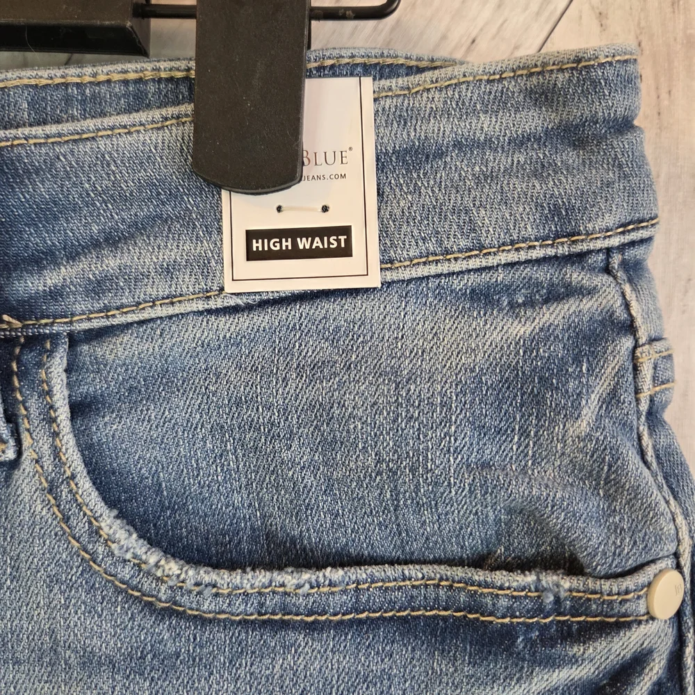 Judy Blue Light Blue Jean Shorts - Picture 3 of 9